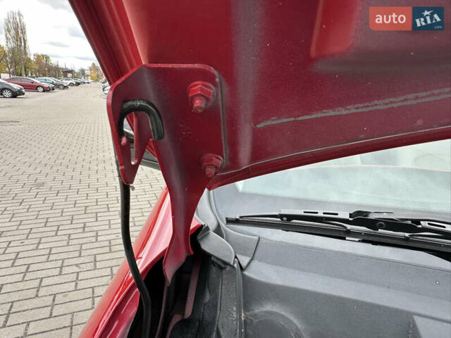 Красный Ниссан Марч, объемом двигателя 1.2 л и пробегом 56 тыс. км за 6800 $, фото 33 на Automoto.ua