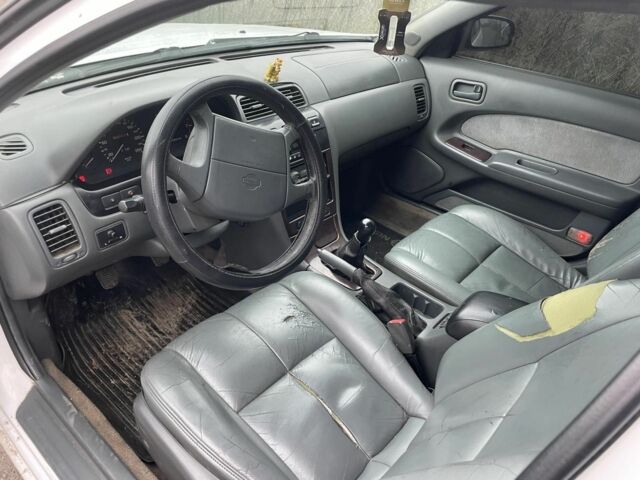 Білий Ніссан Максіма, об'ємом двигуна 2 л та пробігом 1 тис. км за 2400 $, фото 8 на Automoto.ua