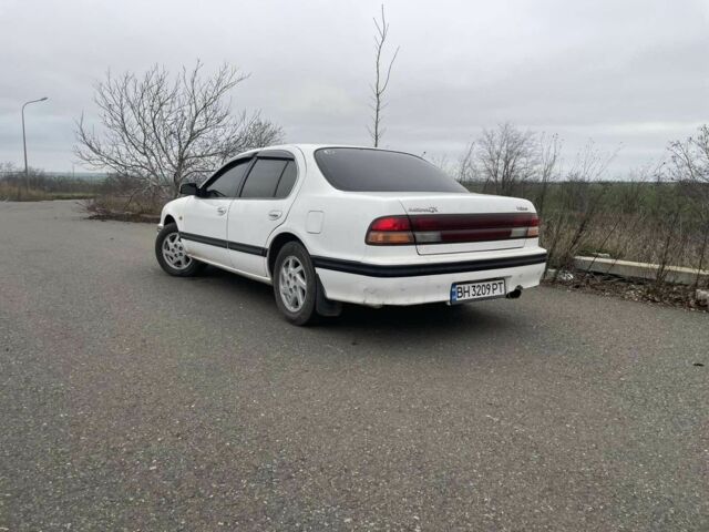 Білий Ніссан Максіма, об'ємом двигуна 2 л та пробігом 1 тис. км за 2400 $, фото 5 на Automoto.ua