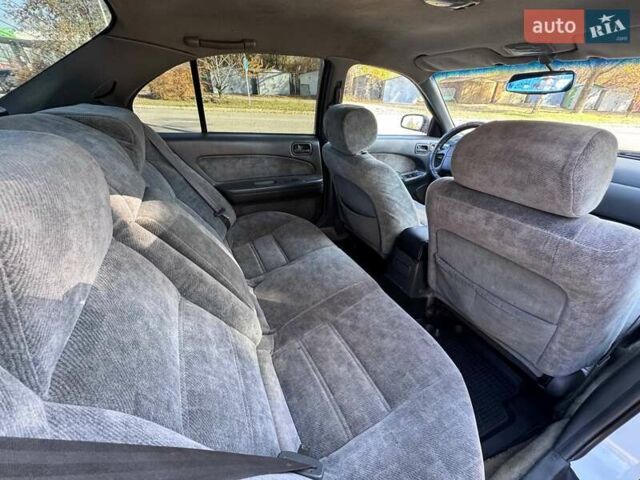 Білий Ніссан Максіма, об'ємом двигуна 3 л та пробігом 250 тис. км за 2500 $, фото 11 на Automoto.ua