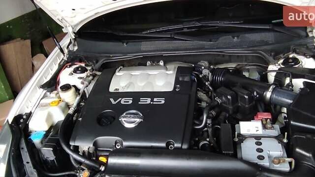 Білий Ніссан Максіма, об'ємом двигуна 3.5 л та пробігом 240 тис. км за 7500 $, фото 2 на Automoto.ua