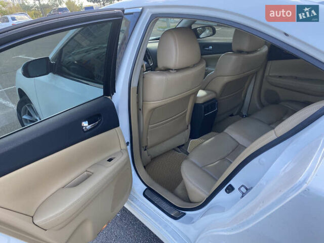 Білий Ніссан Максіма, об'ємом двигуна 3.5 л та пробігом 230 тис. км за 10500 $, фото 3 на Automoto.ua