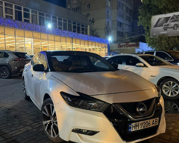 Белый Ниссан Максима, объемом двигателя 3.5 л и пробегом 48 тыс. км за 15500 $, фото 12 на Automoto.ua