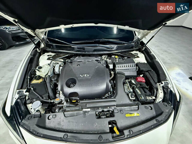 Белый Ниссан Максима, объемом двигателя 3.5 л и пробегом 147 тыс. км за 18200 $, фото 29 на Automoto.ua