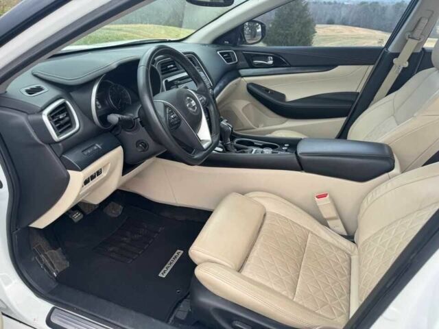 Білий Ніссан Максіма, об'ємом двигуна 3.5 л та пробігом 9 тис. км за 8100 $, фото 8 на Automoto.ua