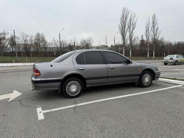 Бежевый Ниссан Максима, объемом двигателя 3 л и пробегом 380 тыс. км за 1500 $, фото 1 на Automoto.ua