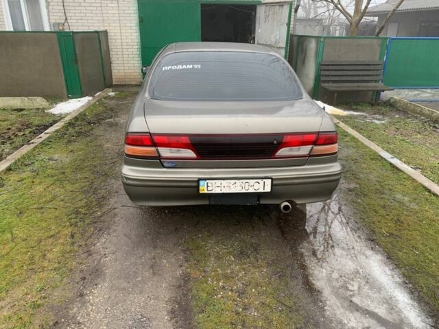 Бежевий Ніссан Максіма, об'ємом двигуна 3 л та пробігом 277 тис. км за 1700 $, фото 1 на Automoto.ua