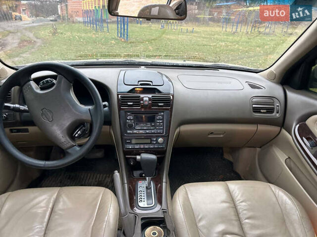 Бежевый Ниссан Максима, объемом двигателя 3 л и пробегом 412 тыс. км за 2900 $, фото 9 на Automoto.ua