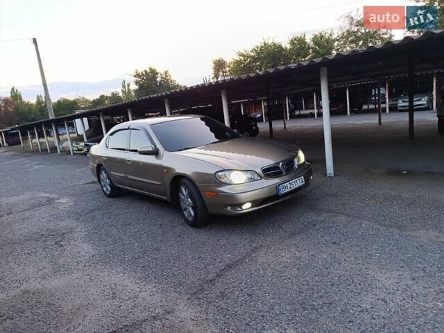 Бежевый Ниссан Максима, объемом двигателя 2 л и пробегом 280 тыс. км за 3500 $, фото 2 на Automoto.ua