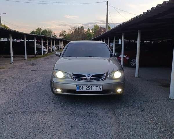 Бежевый Ниссан Максима, объемом двигателя 2 л и пробегом 280 тыс. км за 3500 $, фото 1 на Automoto.ua