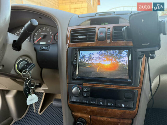 Бежевий Ніссан Максіма, об'ємом двигуна 2 л та пробігом 98 тис. км за 8500 $, фото 12 на Automoto.ua