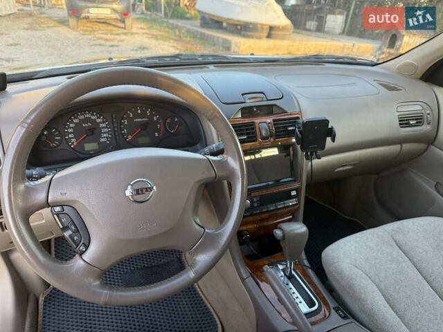 Бежевий Ніссан Максіма, об'ємом двигуна 2 л та пробігом 98 тис. км за 8500 $, фото 10 на Automoto.ua