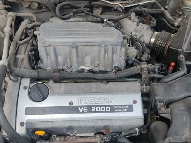 Ниссан Максима 1995 в Черкассах на Automoto.ua Черный Ниссан Максима, объемом двигателя 2 л и пробегом 274 тыс. км за 1999 $, фото 6 на Automoto.ua