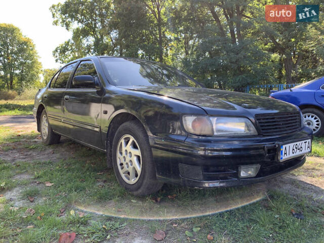 Чорний Ніссан Максіма, об'ємом двигуна 2.99 л та пробігом 300 тис. км за 2450 $, фото 1 на Automoto.ua