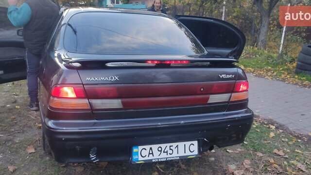 Ніссан Максіма 1995 у Черкасах на Automoto.ua Чорний Ніссан Максіма, об'ємом двигуна 2 л та пробігом 274 тис. км за 1999 $, фото 14 на Automoto.ua