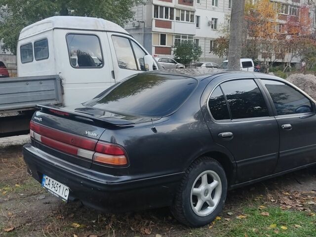 Ниссан Максима 1995 в Черкассах на Automoto.ua Черный Ниссан Максима, объемом двигателя 2 л и пробегом 274 тыс. км за 1999 $, фото 4 на Automoto.ua