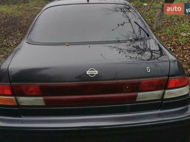 Черный Ниссан Максима, объемом двигателя 2 л и пробегом 34 тыс. км за 1650 $, фото 4 на Automoto.ua
