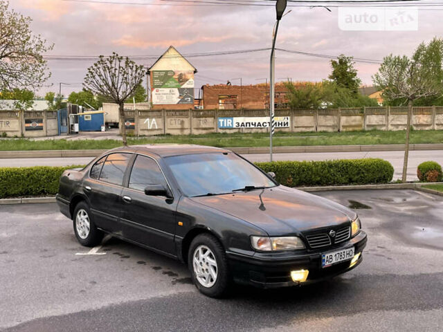 Чорний Ніссан Максіма, об'ємом двигуна 0 л та пробігом 300 тис. км за 1999 $, фото 9 на Automoto.ua