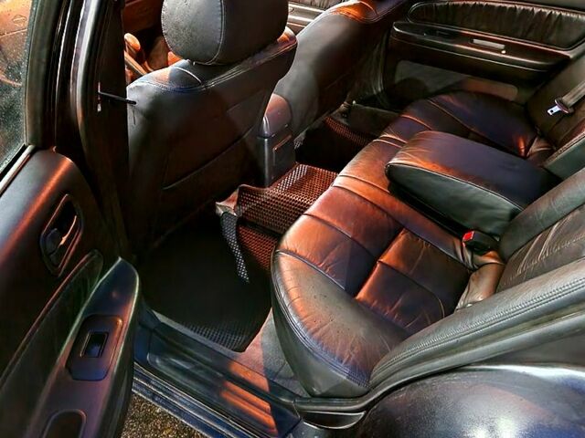 Черный Ниссан Максима, объемом двигателя 3 л и пробегом 0 тыс. км за 2200 $, фото 2 на Automoto.ua