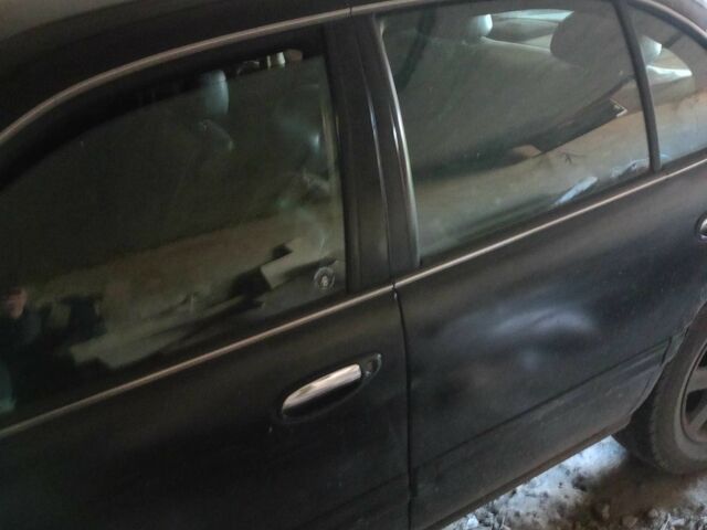 Черный Ниссан Максима, объемом двигателя 3 л и пробегом 100 тыс. км за 1422 $, фото 3 на Automoto.ua