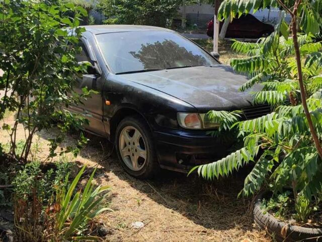 Чорний Ніссан Максіма, об'ємом двигуна 2 л та пробігом 416 тис. км за 1800 $, фото 4 на Automoto.ua