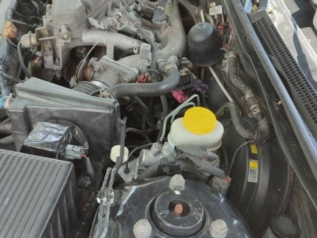 Чорний Ніссан Максіма, об'ємом двигуна 2 л та пробігом 416 тис. км за 1800 $, фото 1 на Automoto.ua