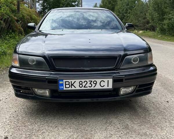 Чорний Ніссан Максіма, об'ємом двигуна 2 л та пробігом 298 тис. км за 3000 $, фото 1 на Automoto.ua