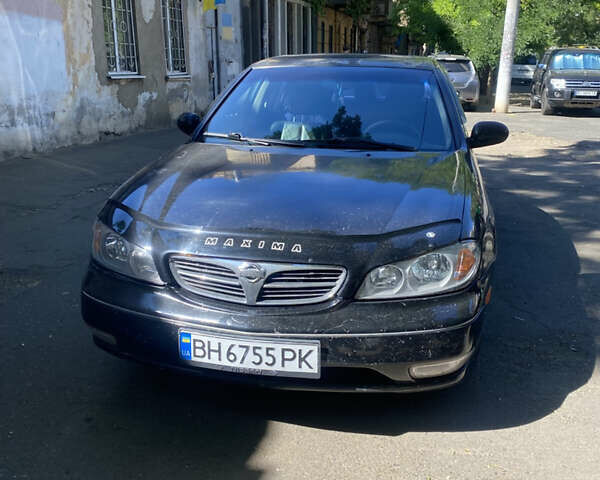 Ніссан Максіма 2001 у Одесі на Automoto.ua Чорний Ніссан Максіма, об'ємом двигуна 2 л та пробігом 378 тис. км за 3500 $, фото 1 на Automoto.ua