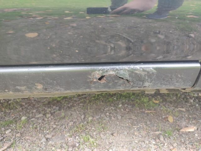 Черный Ниссан Максима, объемом двигателя 3 л и пробегом 300 тыс. км за 3450 $, фото 2 на Automoto.ua