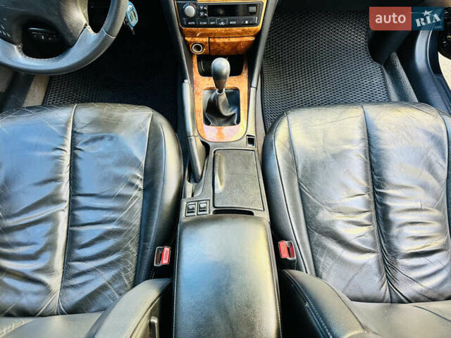 Черный Ниссан Максима, объемом двигателя 2 л и пробегом 197 тыс. км за 5400 $, фото 25 на Automoto.ua