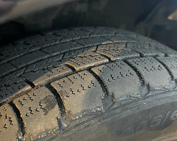 Черный Ниссан Максима, объемом двигателя 2 л и пробегом 300 тыс. км за 3300 $, фото 14 на Automoto.ua