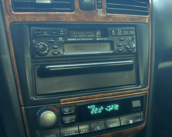 Черный Ниссан Максима, объемом двигателя 2 л и пробегом 300 тыс. км за 3300 $, фото 24 на Automoto.ua