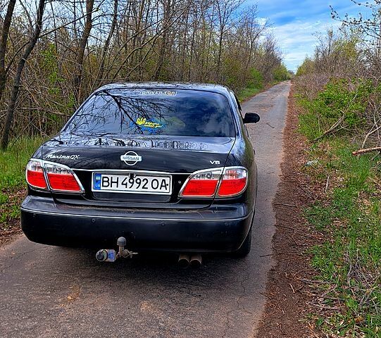 Черный Ниссан Максима, объемом двигателя 2 л и пробегом 390 тыс. км за 3800 $, фото 5 на Automoto.ua