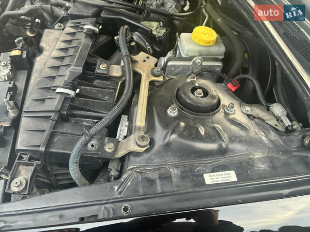 Черный Ниссан Максима, объемом двигателя 3 л и пробегом 323 тыс. км за 5799 $, фото 44 на Automoto.ua