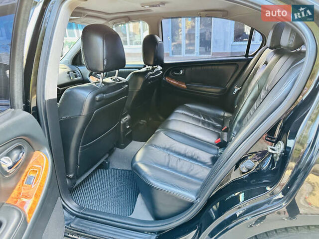 Черный Ниссан Максима, объемом двигателя 2 л и пробегом 197 тыс. км за 5400 $, фото 21 на Automoto.ua