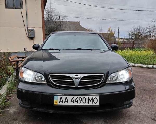 Черный Ниссан Максима, объемом двигателя 3 л и пробегом 320 тыс. км за 3500 $, фото 1 на Automoto.ua