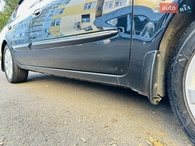 Черный Ниссан Максима, объемом двигателя 2 л и пробегом 197 тыс. км за 5400 $, фото 31 на Automoto.ua