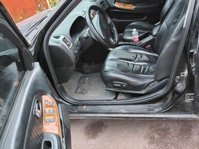 Черный Ниссан Максима, объемом двигателя 3 л и пробегом 320 тыс. км за 3500 $, фото 4 на Automoto.ua