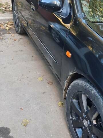 Черный Ниссан Максима, объемом двигателя 2 л и пробегом 335 тыс. км за 3300 $, фото 6 на Automoto.ua