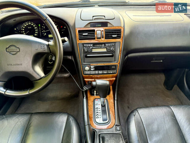 Ниссан Максима 2004 в Днепре (Днепропетровске) на Automoto.ua Черный Ниссан Максима, объемом двигателя 2 л и пробегом 92 тыс. км за 5900 $, фото 30 на Automoto.ua