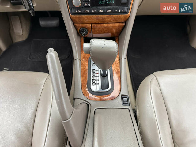 Черный Ниссан Максима, объемом двигателя 3 л и пробегом 465 тыс. км за 5000 $, фото 33 на Automoto.ua