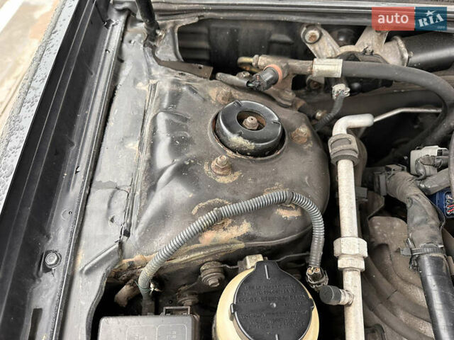 Черный Ниссан Максима, объемом двигателя 3 л и пробегом 465 тыс. км за 5000 $, фото 48 на Automoto.ua