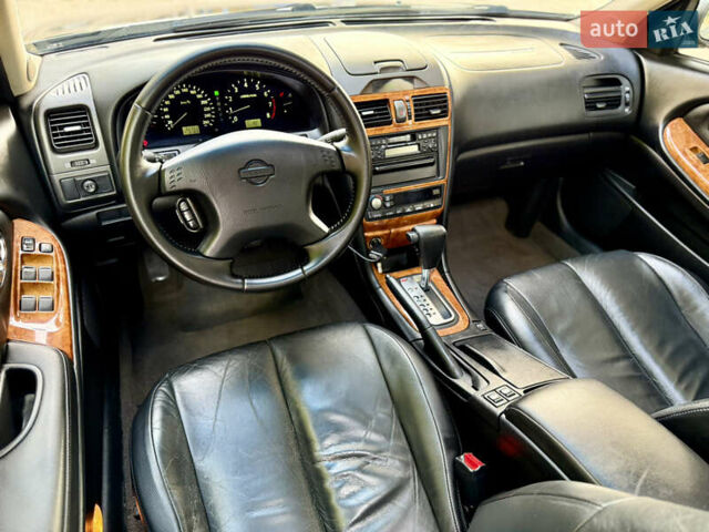 Ниссан Максима 2004 в Днепре (Днепропетровске) на Automoto.ua Черный Ниссан Максима, объемом двигателя 2 л и пробегом 92 тыс. км за 5900 $, фото 29 на Automoto.ua