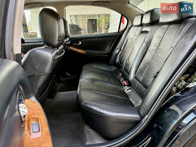 Ниссан Максима 2004 в Днепре (Днепропетровске) на Automoto.ua Черный Ниссан Максима, объемом двигателя 2 л и пробегом 92 тыс. км за 5900 $, фото 26 на Automoto.ua