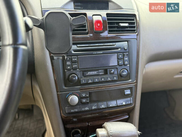 Чорний Ніссан Максіма, об'ємом двигуна 2 л та пробігом 342 тис. км за 2500 $, фото 7 на Automoto.ua