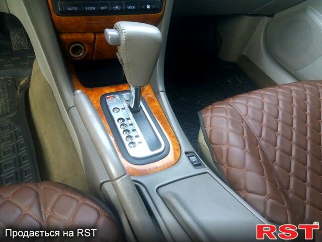 Ніссан Максіма 2004 у Харкові на Automoto.ua Чорний Ніссан Максіма, об'ємом двигуна 2 л та пробігом 233 тис. км за 3550 $, фото 6 на Automoto.ua