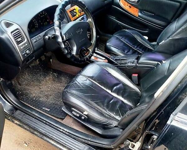 Черный Ниссан Максима, объемом двигателя 3 л и пробегом 360 тыс. км за 3800 $, фото 3 на Automoto.ua