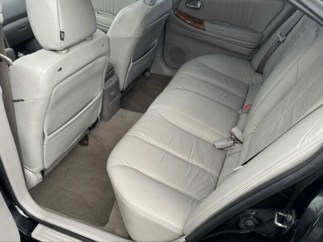 Чорний Ніссан Максіма, об'ємом двигуна 3 л та пробігом 340 тис. км за 4000 $, фото 12 на Automoto.ua