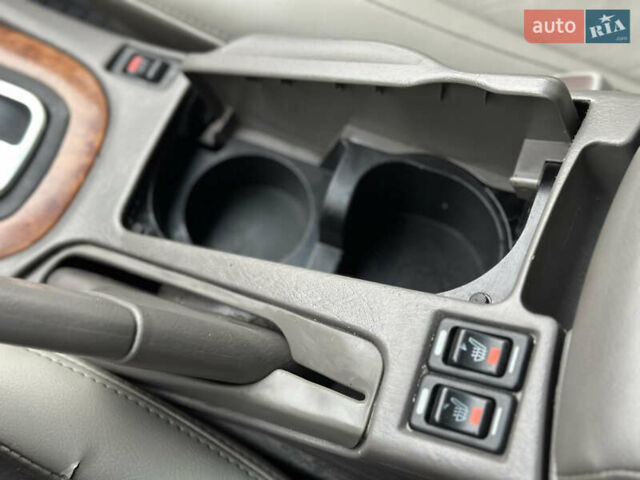 Черный Ниссан Максима, объемом двигателя 2 л и пробегом 221 тыс. км за 4800 $, фото 23 на Automoto.ua