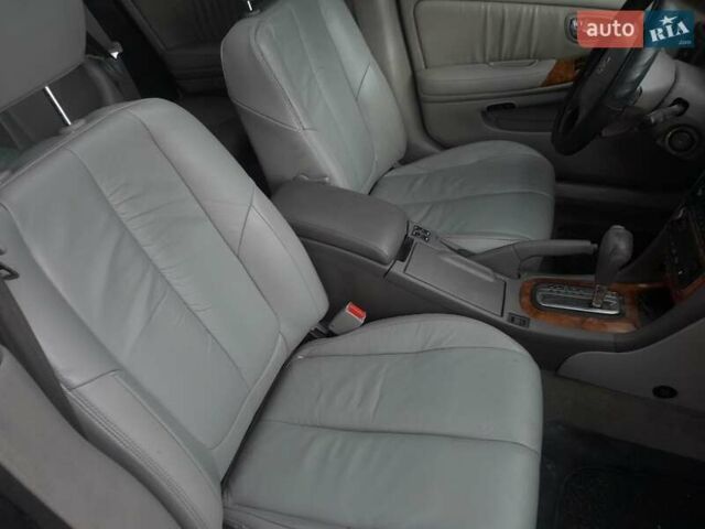 Черный Ниссан Максима, объемом двигателя 3 л и пробегом 343 тыс. км за 3200 $, фото 1 на Automoto.ua